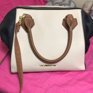 Liz Claiborne Crossbody purse